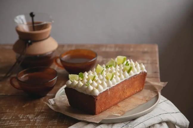 Taste Italian Flavors With This Limoncello Mascarpone Cake Recipe