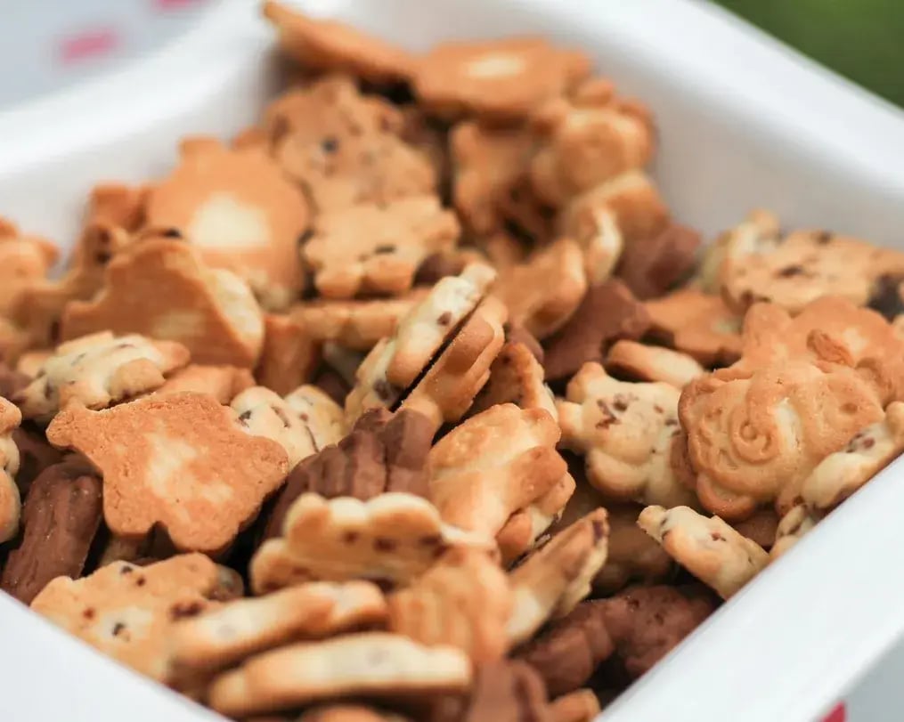 Assorted teddy bear cookies for Friendship Day