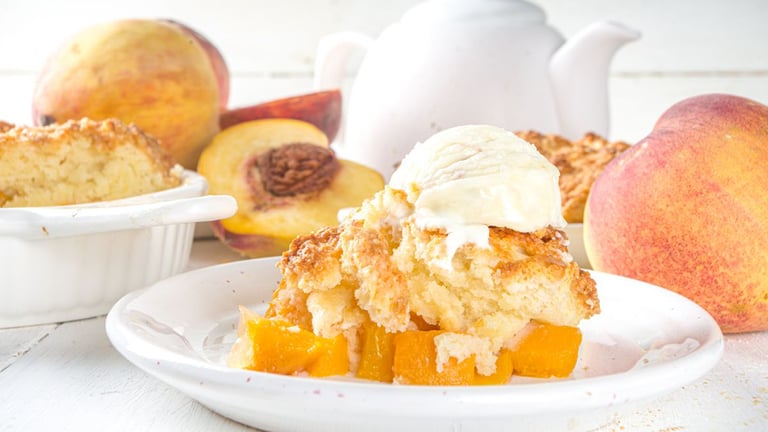 5-best-desserts-to-make-with-peaches-2