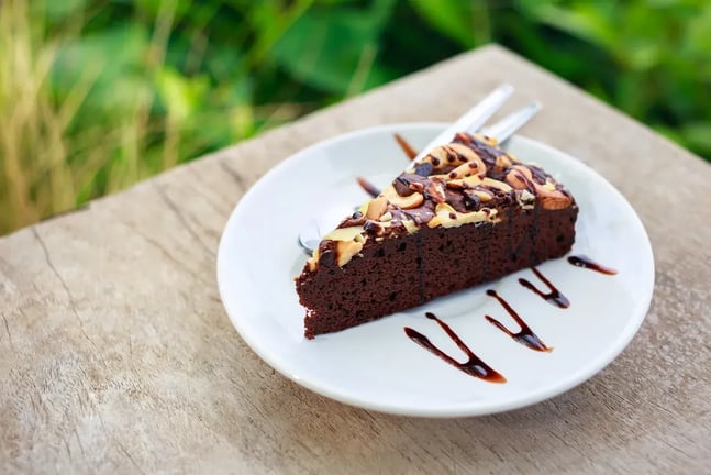 The Best Creamy Milk Chocolate & Walnut Brownies Recipe