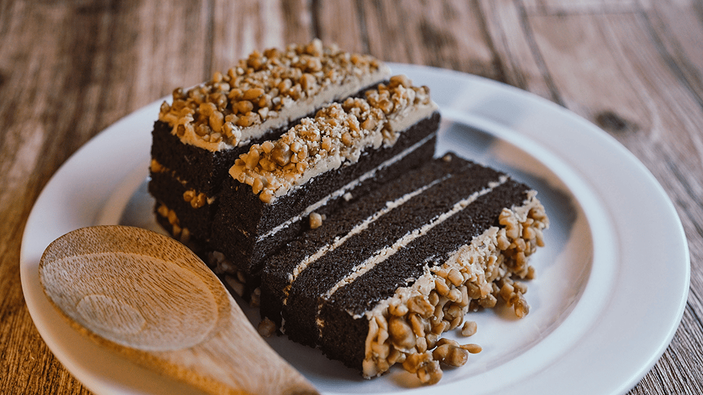 moist-dark-chocolate-cake-3