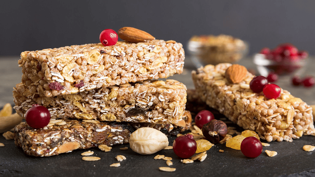 strawberry-oatmeal-crumble-bars
