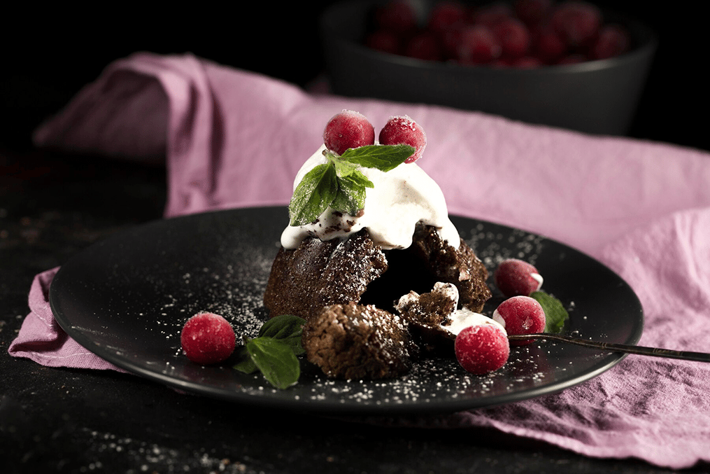 dark-chocolate-and-berry-parfait