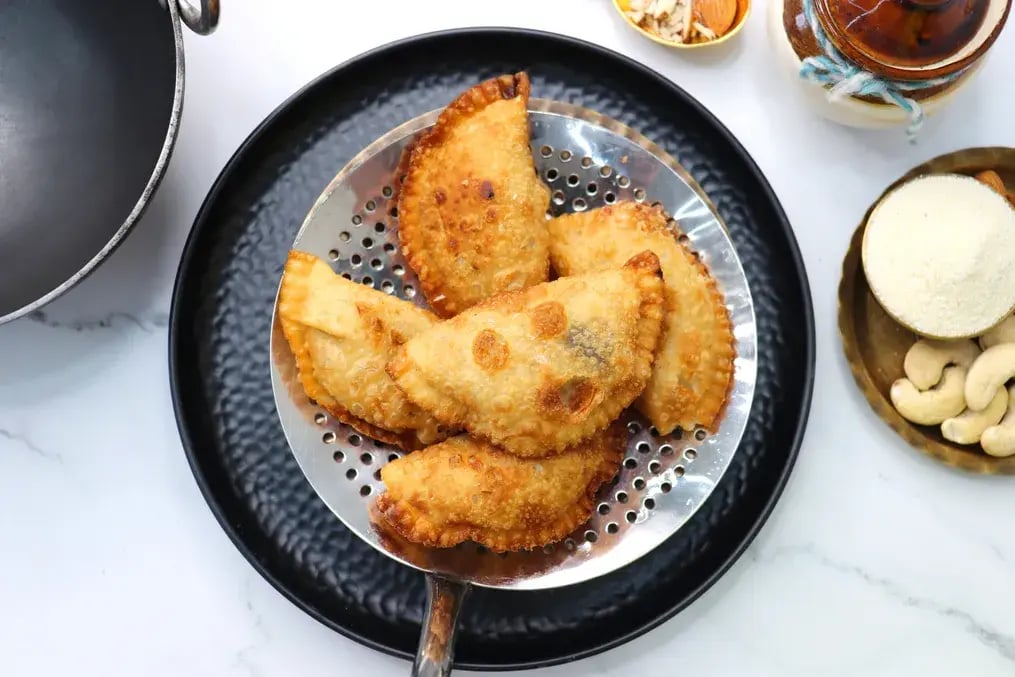 How to Make Perfect Gujiya at Home