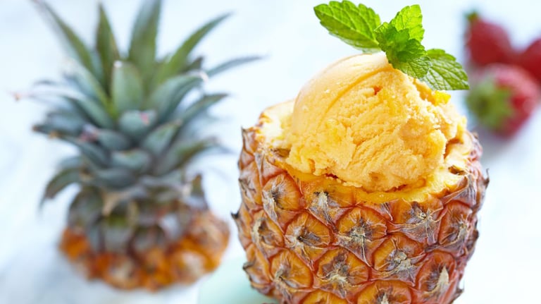 These Are The 5 Best Desserts To Make With Pineapple!