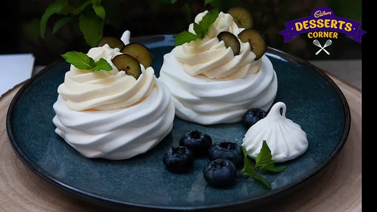 thing-ghostly-meringue-pops-updated
