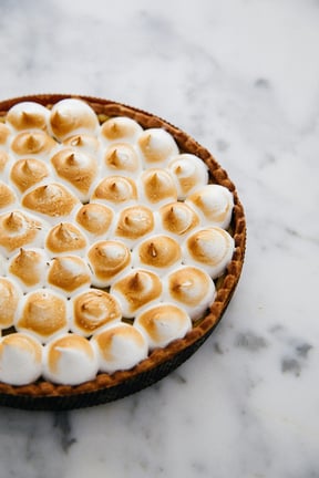 This Detailed Guide Teaches You How To Make The Perfect Lemon Meringue Pie