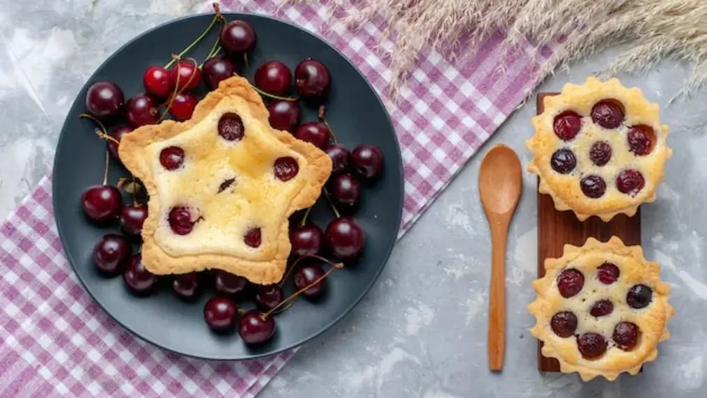 How To Make A Classic Cherry Pie