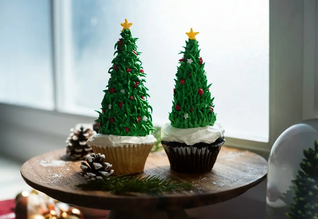 Christmas Tree Cake