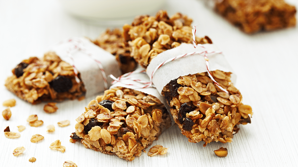 raspberry-oatmeal-cookie-bars