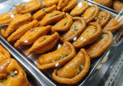Trending Diwali Desserts 2025 You Must Try – Fusion, Creative & Quick Fixes