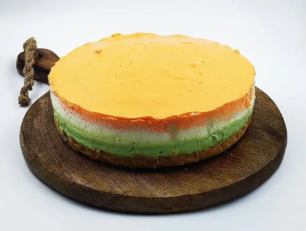 A Step-By-Step Guide To Make Tricolor Cheesecake