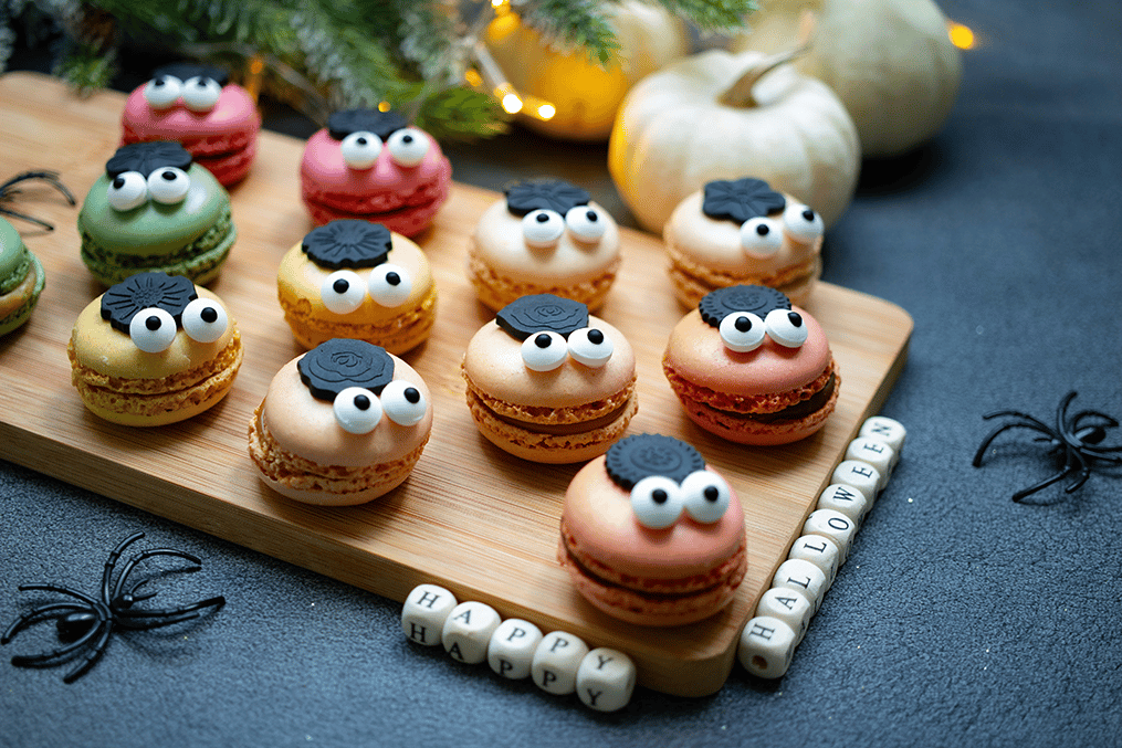 somethings-peeking-cookies-2