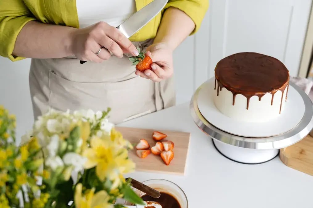 Quick Tips to Remember When Making Berry Cakes