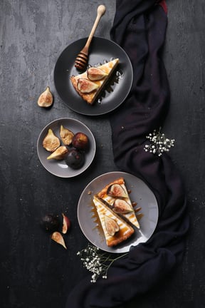 Try This Honey Cake Recipe That is Perfect for Both Breakfast And Dessert 