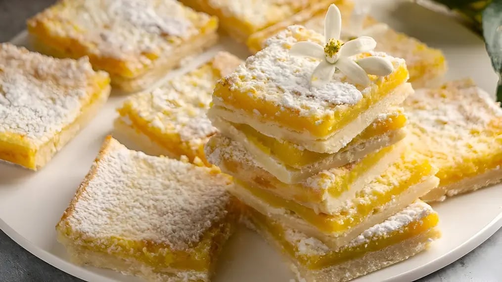 Vegan Lemon bars made easy with troubleshooting tips - Vegan Lemon Bars 2