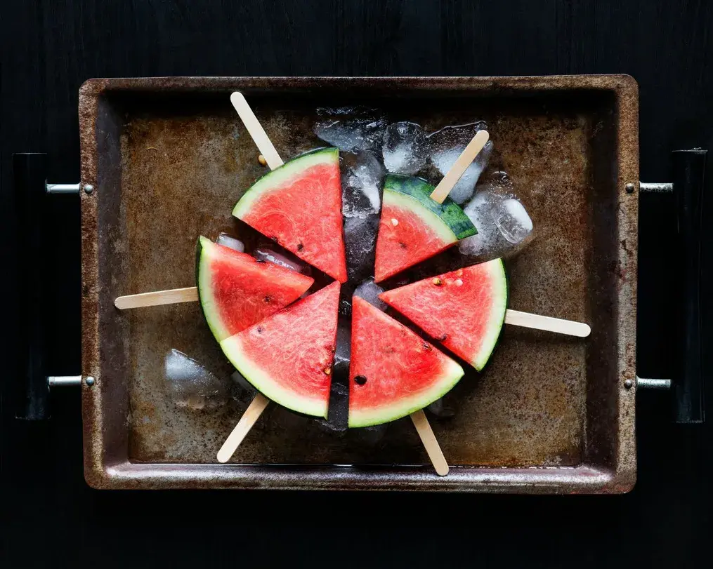 Watermelon Chocolate Bark with Silk Topping: A Refreshing Dessert Hack