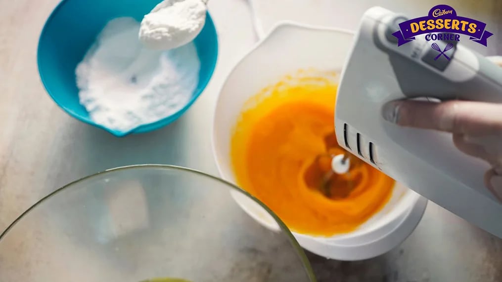 whip-egg-yolks-perfectly-for-the-dessert-4-updated