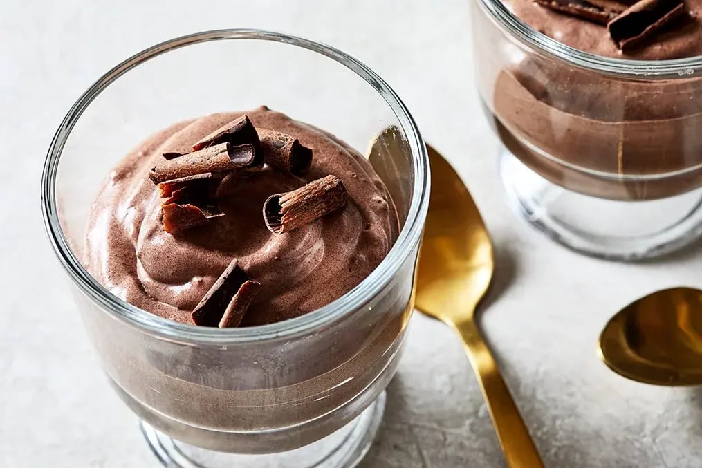 chocolate-mousse-with-a-creamy-twist