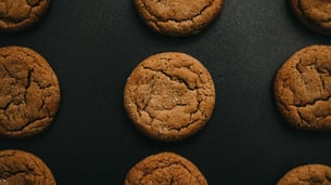 Why Cookies Crumble Easily: Know The Reasons And Tips and Tricks