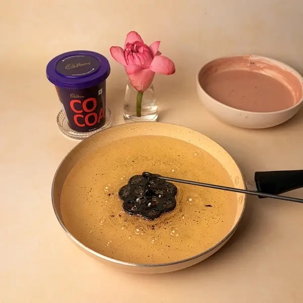 Achappam With Cadbury Cocoa Powder For Onam - Mold In Hot Oil