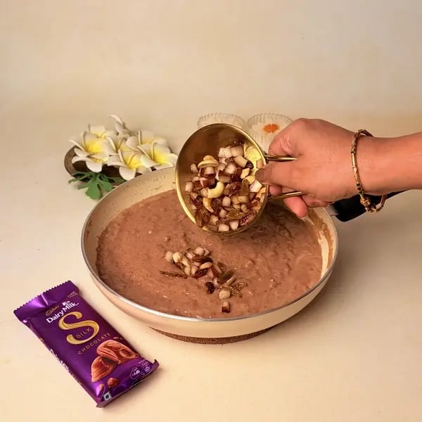 Ada Pradhaman With Cadbury Dairy Milk Silk For Onam - Folding Nuts Raisins