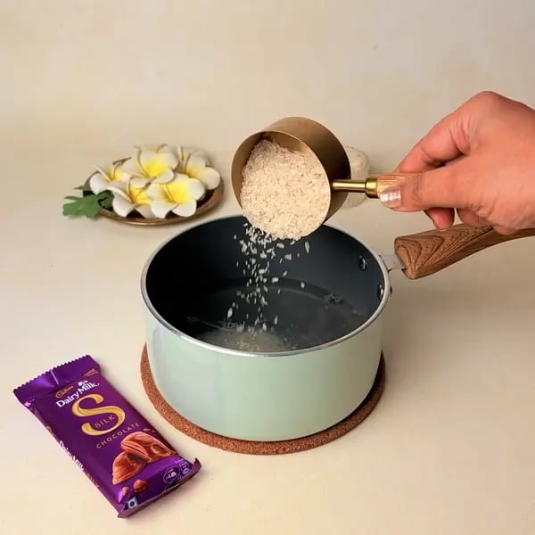 Ada Pradhaman With Cadbury Dairy Milk Silk For Onam - Boiling Rice Ada