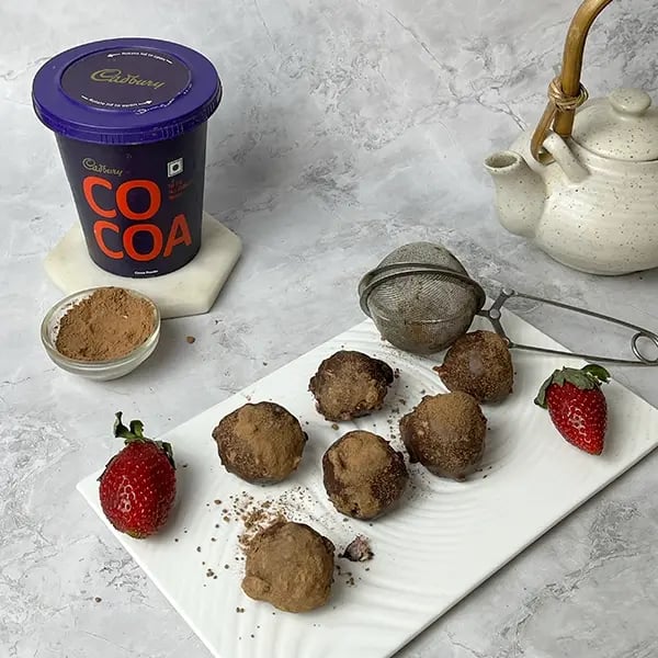Berry Cocoa Chocolate Truffle-Refrigerate the truffles for 1 hour