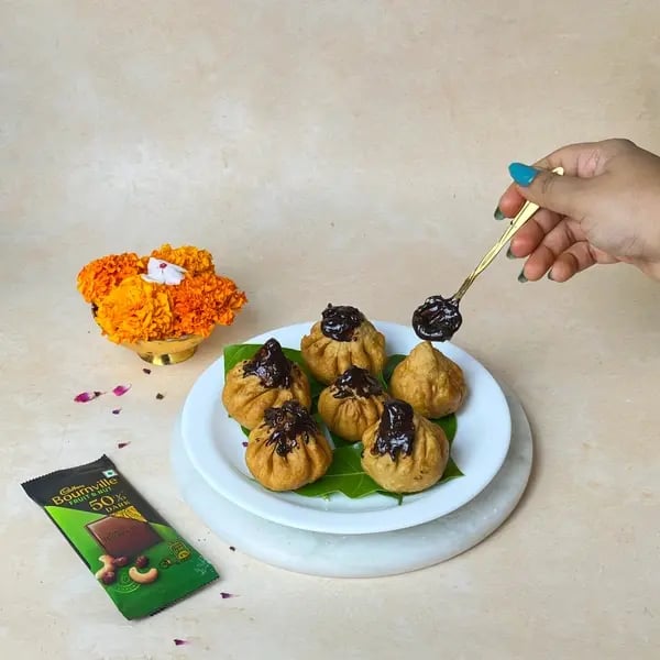 Beyond Ukadiche, Try This Easy Dairy Milk Stuffed Fried Modak Recipe - Garnished Fried Modaks