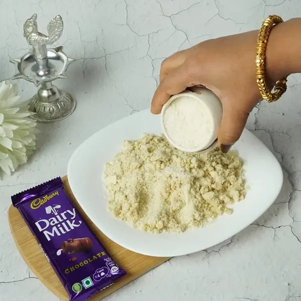 Bhai Dooj Special Dairy Milk Cashew Lotus Sweet-Transfer the powder