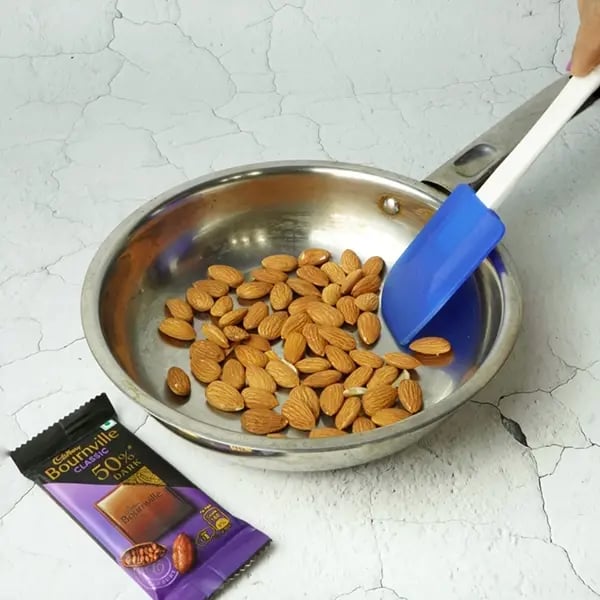 Bournville Almond Bites - Spread the almonds