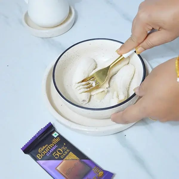 bournville-banana-brownie-bites-step1