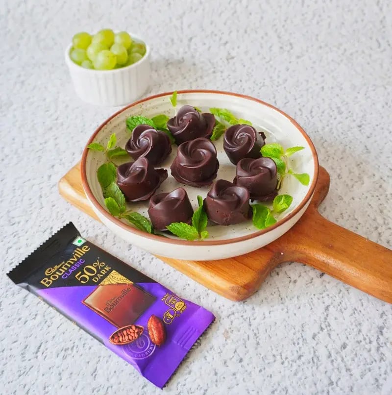 Bounville Chocolate Coveed Gape Roses Recipe