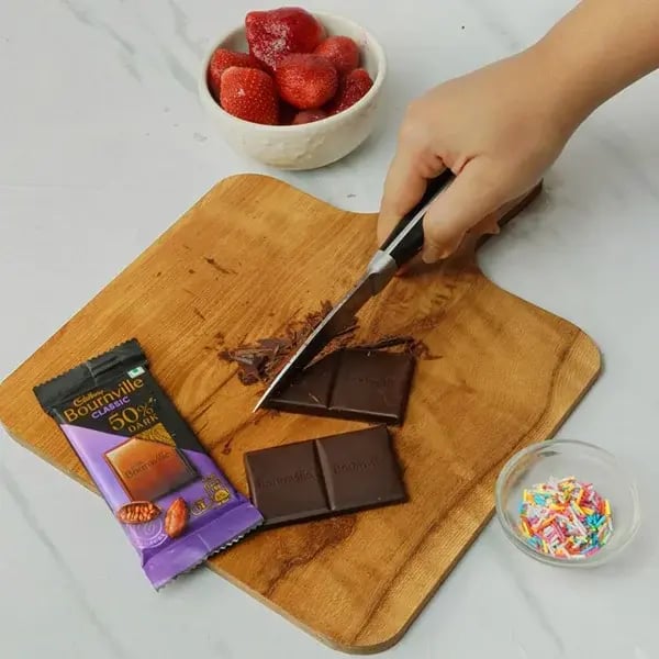 Bournville Chocolate Dipped Strawberries - Chop Cadbury Bournville chocolate