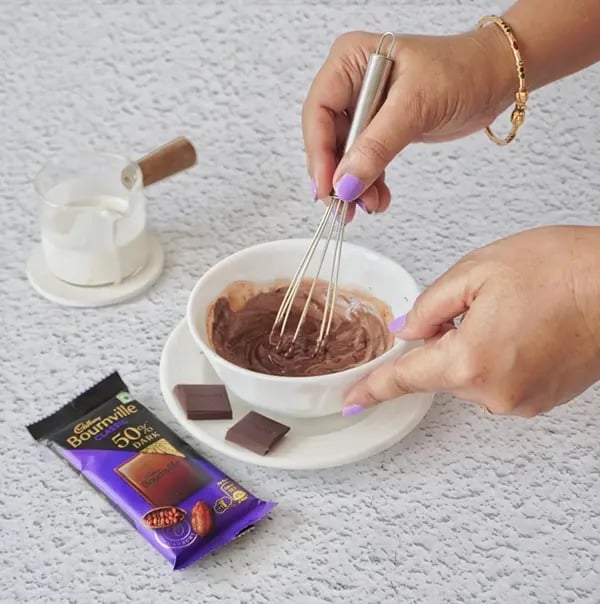 Bournville Chocolate Drizzled Mango Ice Cream-Melt Bournville chocolate