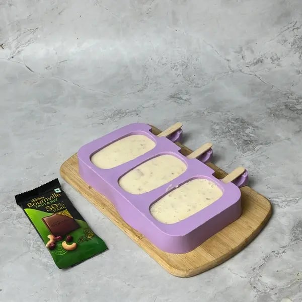 Bournville Chocolate Fruit Popsicles - Popsicle Molds Filling