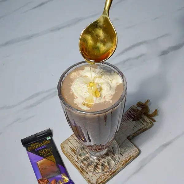 Bournville Chocolate Honey Rosy Falooda - Drizzle honey over the top