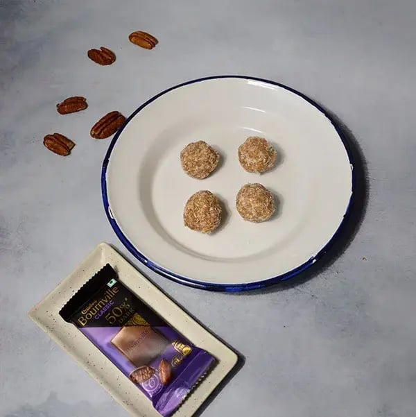 Bournville Chocolate Pecan Truffle - Make small balls