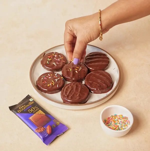 Bournville Chocolate Sandwiches with Biscuit and Jam-Sprinkle with your favorite decorations