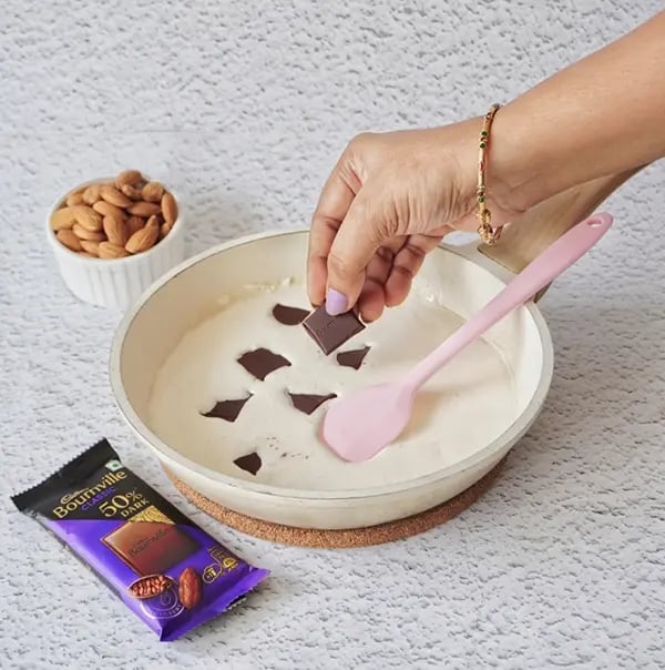 Bournville Chocolate Truffle with Almonds-Turn off the heat