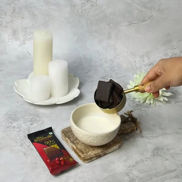 Bournville Cocoa Mochi - Melting