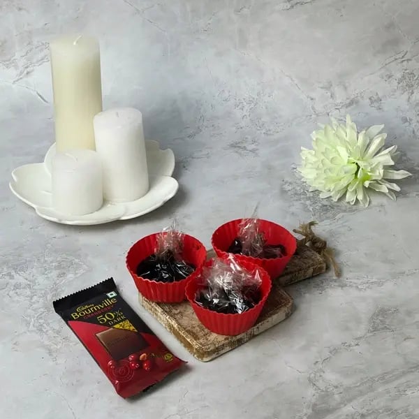 Bournville Cocoa Mochi - Wrap The Mixture In