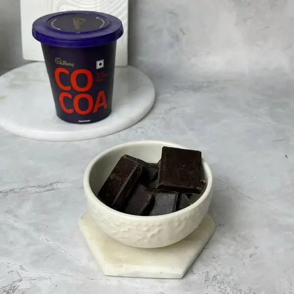 Bournville Cocoa Tiramisu Icebox Cake - Melting Chocolate Bowl