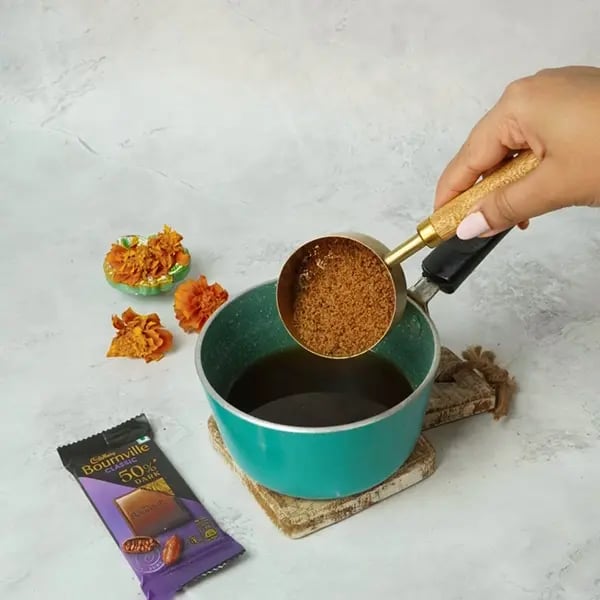 Bournville Dipped Thekua for Chhath Pooja-Mix jaggery powder with warm water