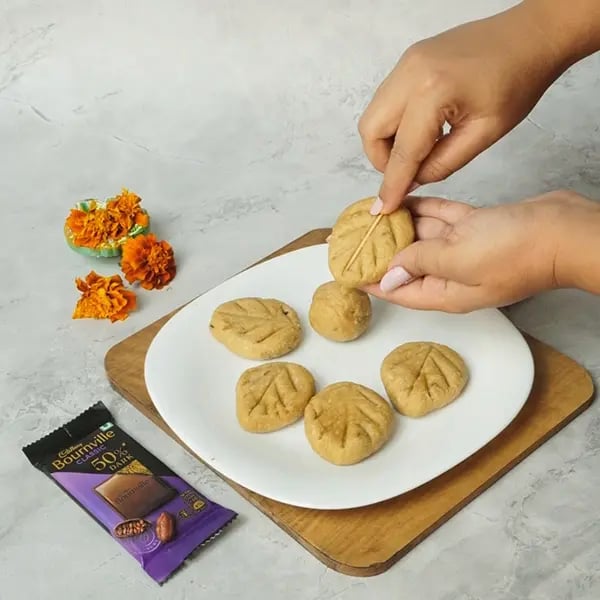 Bournville Dipped Thekua for Chhath Pooja-Make small balls from the dough