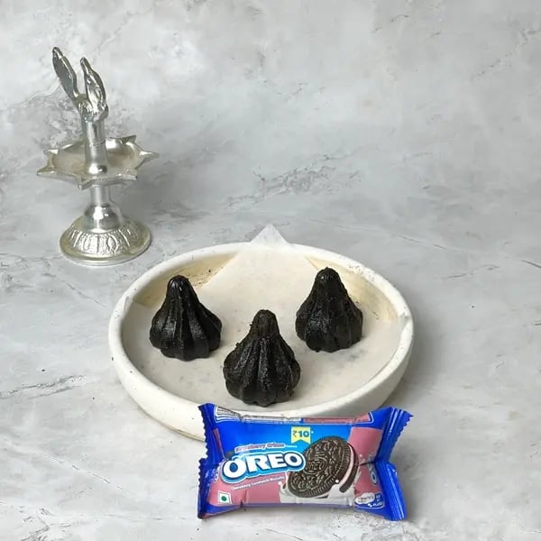 Bournville Dipped Oreo Modak - Chilled Oreo Modak