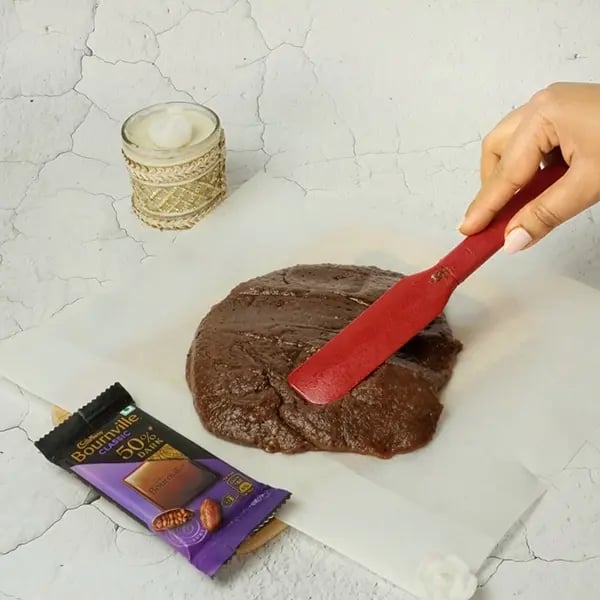 Bournville Kesar Kaju Katli - Mixture comes together