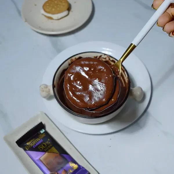 Bournville Korean Chocopie - Keep it on a butter paper