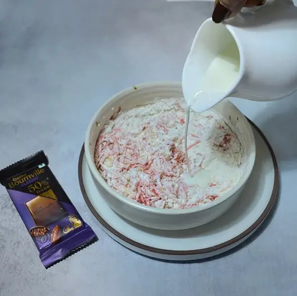 Bournville Mini Carrot Cake - Add milk