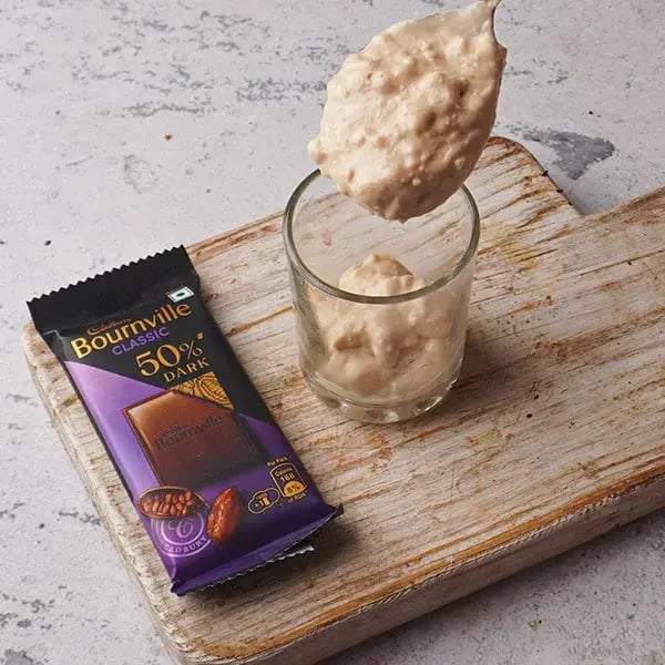 Bournville Peanut Butter Pudding - Blend the ingredients